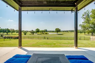 1225 Crown Valley Dr, Weatherford, TX 76087 - Photo 5