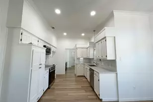 3324 Timber View, Bedford, TX 76021 - Photo 9