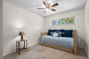 913 Doe Run Rd, Tool, TX 75143 - Photo 23