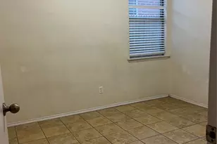 8712 Rainy Lake Dr, Fort Worth, TX 76244 - Photo 7