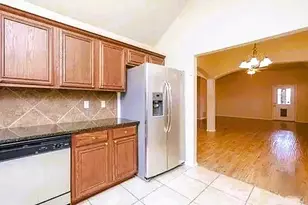 1012 Raleigh Path Rd, Denton, TX 76208 - Photo 3