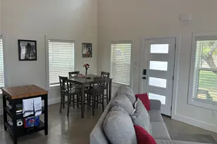 1617 W Terrace Blvd, Rockport, TX 78382 - Photo 11