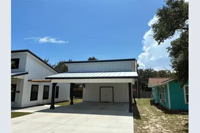 1617 W Terrace Boulevard, Rockport, TX 78382 - Photo 3