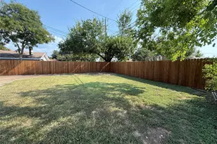 1000 Melrose Dr, Waco, TX 76710 - Photo 17