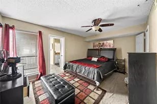 9811 Walnut St, Dallas, TX 75243 - Photo 11