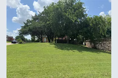 1701 Plum Creek Drive, DeSoto, TX 75115 - Photo 5