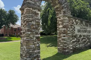 1701 Plum Creek Dr, DeSoto, TX 75115 - Photo 1