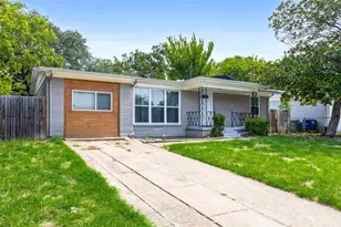 10450 Sandra Lynn Dr, Dallas, TX 75228 - Photo 3