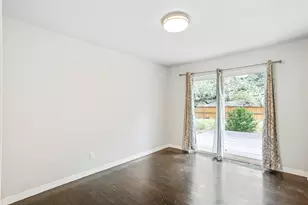 10450 Sandra Lynn Dr, Dallas, TX 75228 - Photo 13