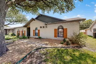 944 Mossvine Dr, Plano, TX 75023 - Photo 3