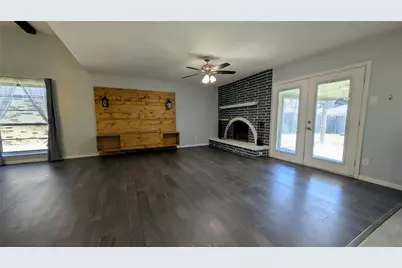 944 Mossvine Drive, Plano, TX 75023 - Photo 11