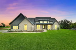 1012 Freedom Ct, Weatherford, TX 76088 - Photo 1