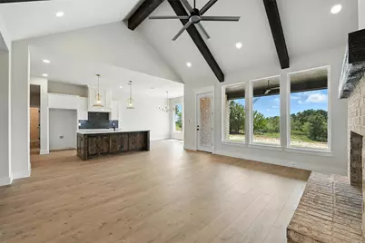 1012 Freedom Court, Weatherford, TX 76088 - Photo 9