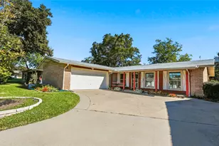 11832 High Valley Dr, Dallas, TX 75234 - Photo 35