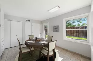 11832 High Valley Dr, Dallas, TX 75234 - Photo 5