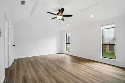 807 Williamsburg Drive, Ennis, TX 75119 - Photo 23