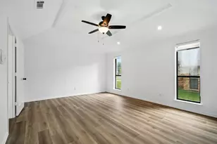 807 Williamsburg Dr, Ennis, TX 75119 - Photo 23