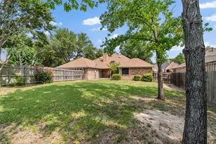 807 Williamsburg Dr, Ennis, TX 75119 - Photo 35