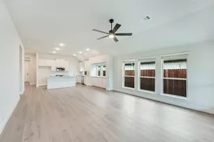 221 Sweetwater Dr, Commerce, TX 75428 - Photo 17