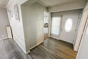 2404 13th St, Brownwood, TX 76801 - Photo 11