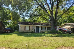 106 Allen St, Arp, TX 75750 - Photo 1