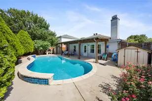 2305 Chestnut Dr, Little Elm, TX 75068 - Photo 13