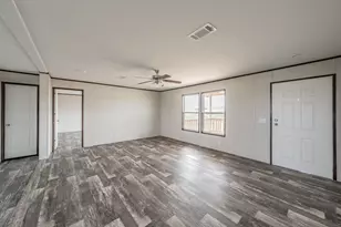 204 El Dorado St, Decatur, TX 76234 - Photo 5