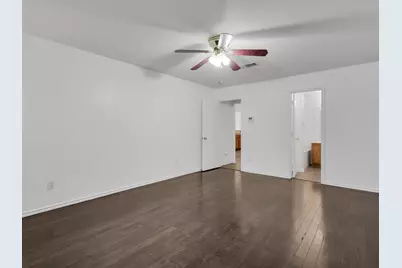 3000 Prairie Hill Lane, Arlington, TX 76010 - Photo 5