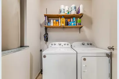 1505 Elm Street #204, Dallas, TX 75201 - Photo 23