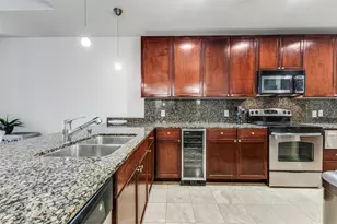 1505 Elm St, Dallas, TX 75201 - Photo 9