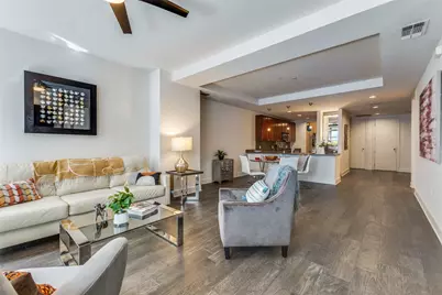1505 Elm Street #204, Dallas, TX 75201 - Photo 17