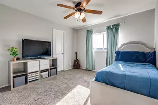 101 Thoroughbred Dr, Krum, TX 76249 - Photo 21