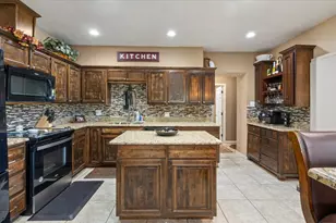 2506 Vaughn Blvd, Fort Worth, TX 76105 - Photo 3