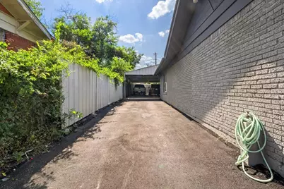 2506 Vaughn Boulevard, Fort Worth, TX 76105 - Photo 17