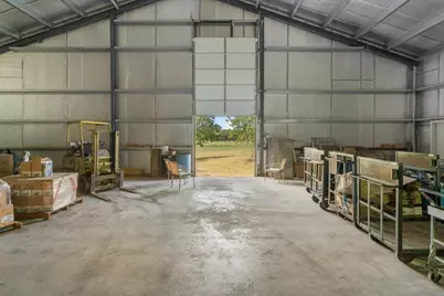 10590 Fm 121, Van Alstyne, TX 75495 - Photo 17