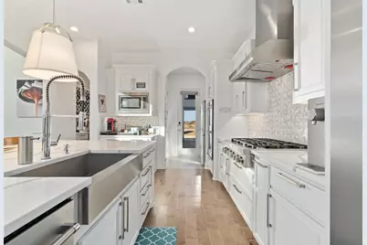 4204 Mark Twain Boulevard, Flower Mound, TX 75022 - Photo 9