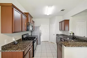 1100 Port Way, Crowley, TX 76036 - Photo 19