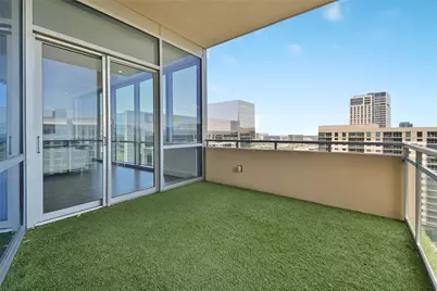 2200 Victory Avenue #2107, Dallas, TX 75219 - Photo 35