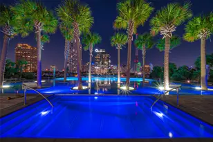 3130 N Harwood St, Dallas, TX 75201 - Photo 37