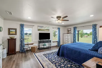 733 Rs County Road 1430, Point, TX 75472 - Photo 17