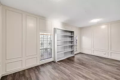 1619 W Irving Boulevard #2, Irving, TX 75061 - Photo 13