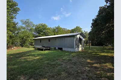 905 E Sears Street, Denison, TX 75020 - Photo 7