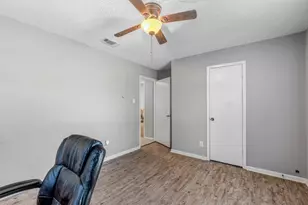 191 Rs County Rd 4254, Point, TX 75472 - Photo 17