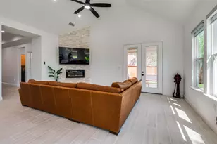 113 Odell St, Hutchins, TX 75141 - Photo 13