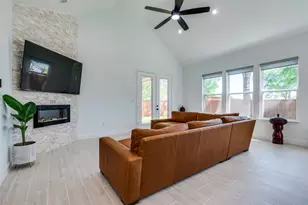 113 Odell St, Hutchins, TX 75141 - Photo 5