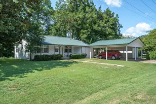 403 N Florence St, Grand Saline, TX 75140 - Photo 1