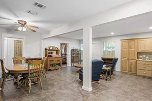 403 N Florence St, Grand Saline, TX 75140 - Photo 7