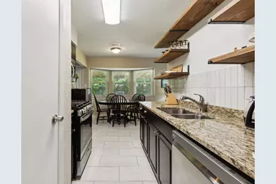 1202 Johns Drive, Euless, TX 76039 - Photo 9