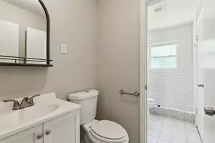 1202 Johns Dr, Euless, TX 76039 - Photo 19