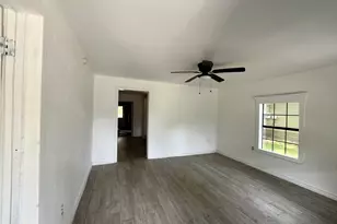 1037 Cedar St, Paris, TX 75460 - Photo 3